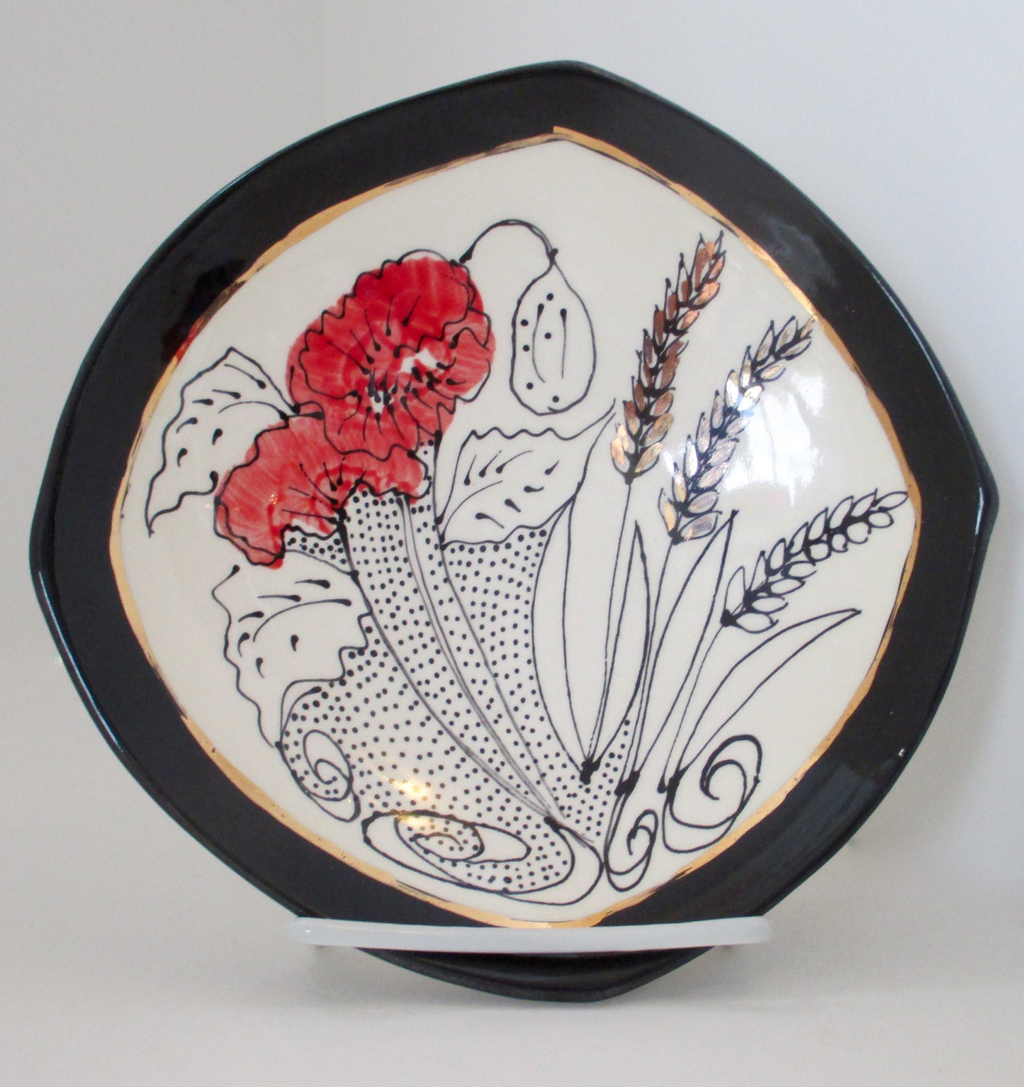 Now and Zen Square Tip Bowl