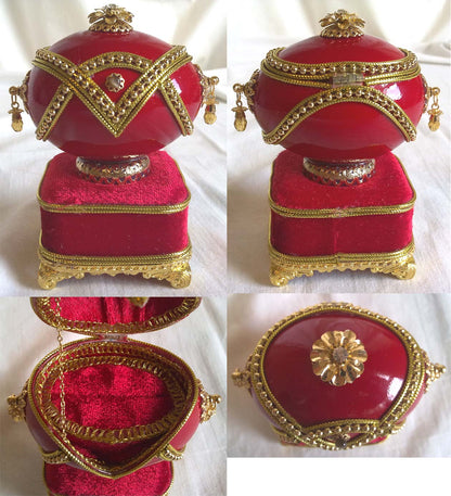 EggShell Music Jewelry Boxes